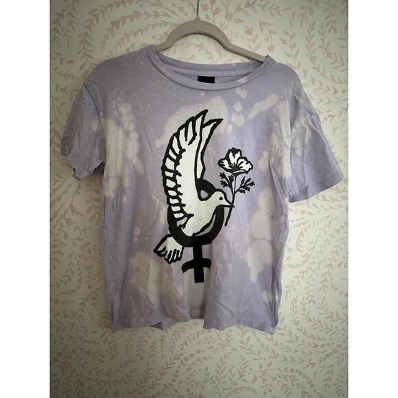 FALL SALE! Obey Women's Graphic T-Shirt - Lavender Bird Design M - Picture 1 of 4
